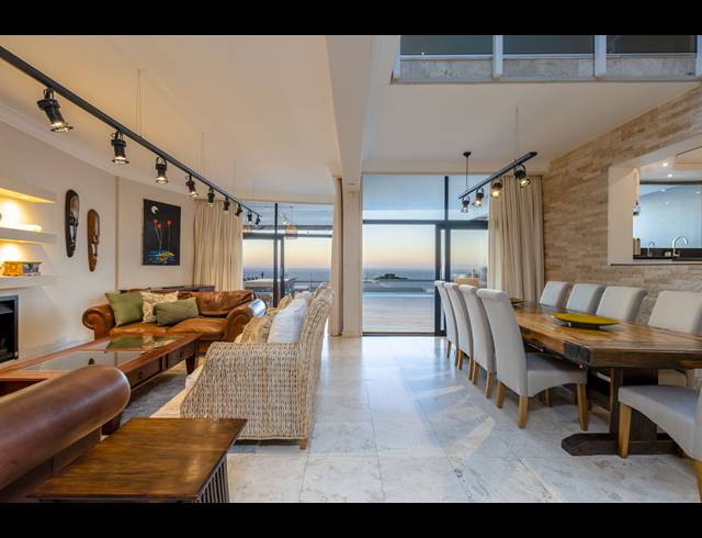 7 BEDROOM HOUSE TO LET IN CAMPS BAY
